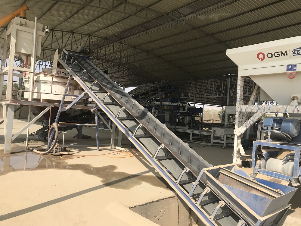 QGM ZN900C全自動(dòng)制磚生產(chǎn)線再次強(qiáng)勢助力巴基斯坦建筑行業(yè)
