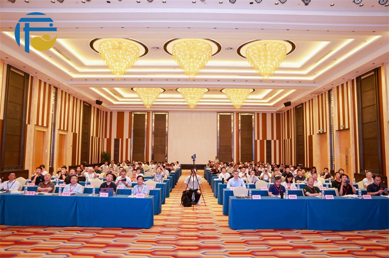 共筑無(wú)廢城市 泉工股份攜綠色智能制磚技術(shù)共襄行業(yè)頂層峰會(huì)